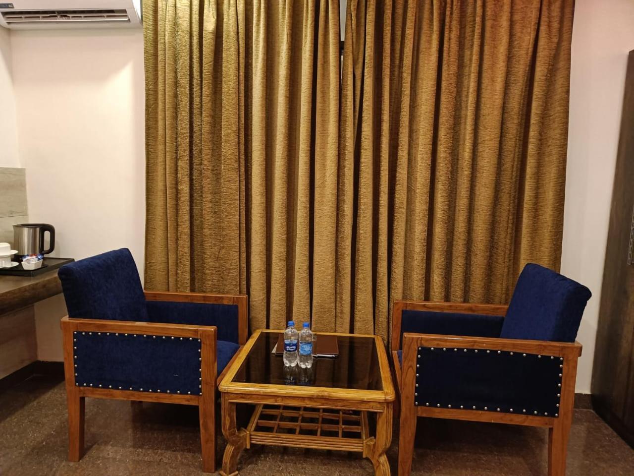 King Castle Mcleodganj-Centrally Heated And Air Cooled- Near Mall Road - Free Parking Dharamshala Bagian luar foto
